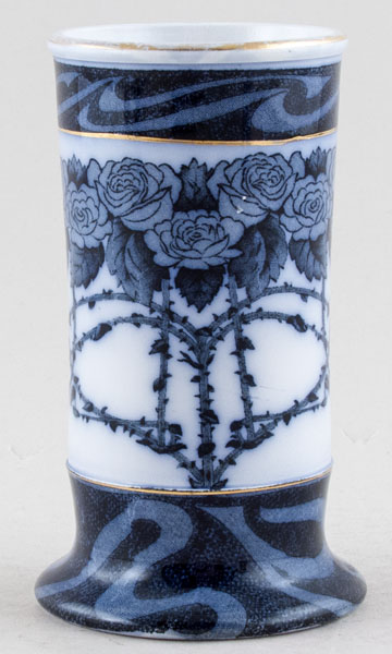 Vase c1900